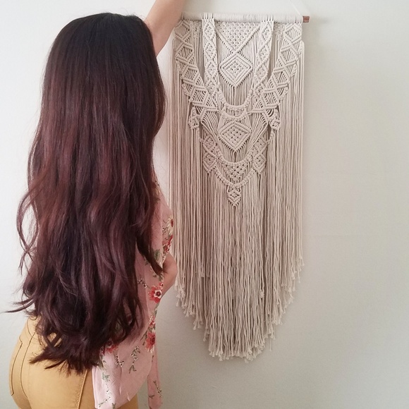 Macrame Wall Hanging Large - Picture 5 of 5
